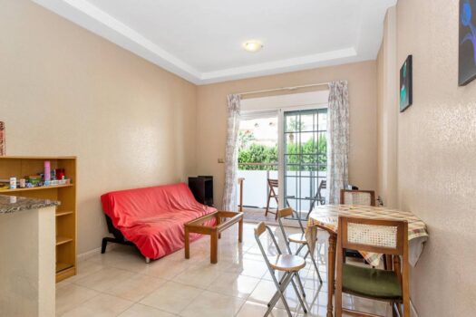 Fantastic apartment with swimming pool in the solarium