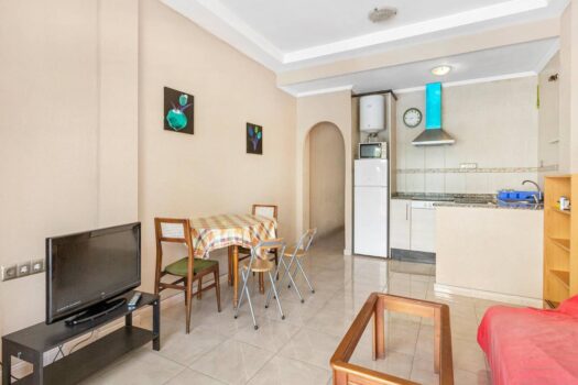 Fantastic apartment with swimming pool in the solarium