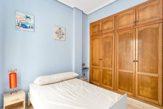 Fantastic apartment with swimming pool in the solarium