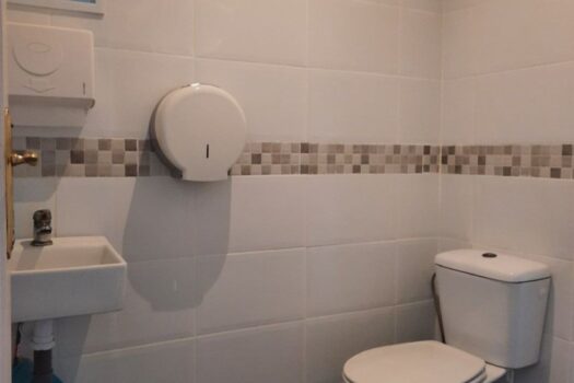 Commercial for sale in Villamartin