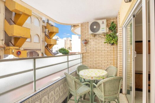Opportunity in La Mata with 3 bedrooms
