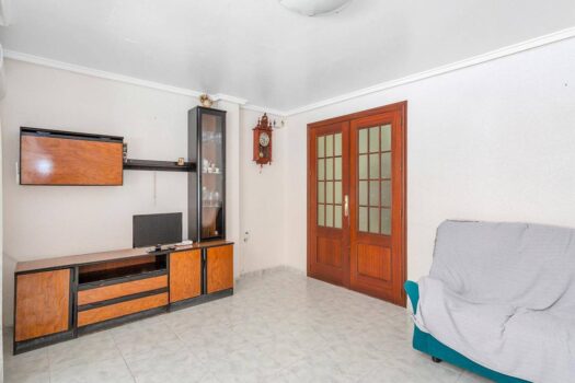 Opportunity in La Mata with 3 bedrooms