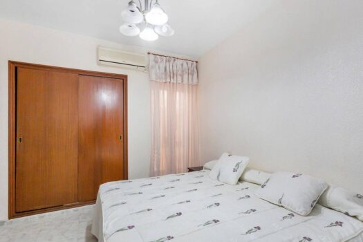 Opportunity in La Mata with 3 bedrooms