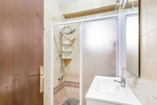 Opportunity in La Mata with 3 bedrooms