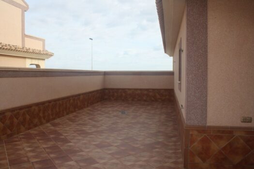 2 bedroom Townhouse for sale in Torrevieja