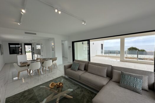 5 bedroom Villa for sale in Torrevieja