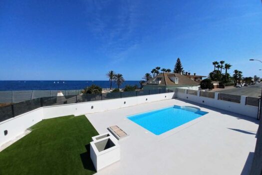 5 bedroom Villa for sale in Torrevieja