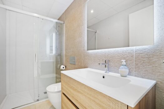 2 bedroom Townhouse for sale in Torrevieja