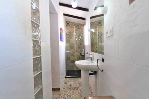 9 bedroom Villa for sale in Cabo Roig