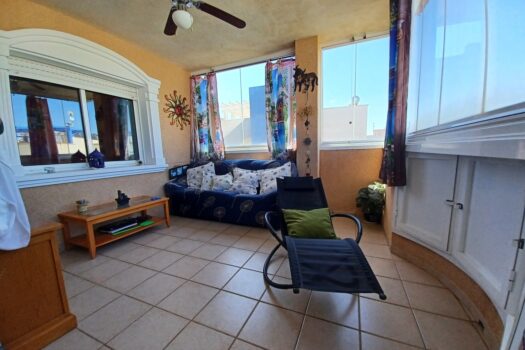 2 bedroom Penthouse for sale in Cabo Roig