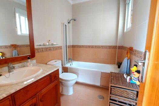 3 bedroom Villa for sale in Villamartin