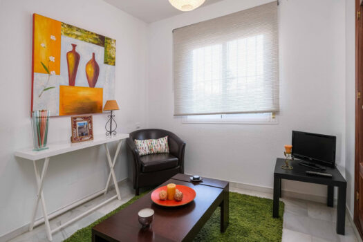 2 Bed Ground Floor Apartment for sale in Los Pacos, Costa del Sol