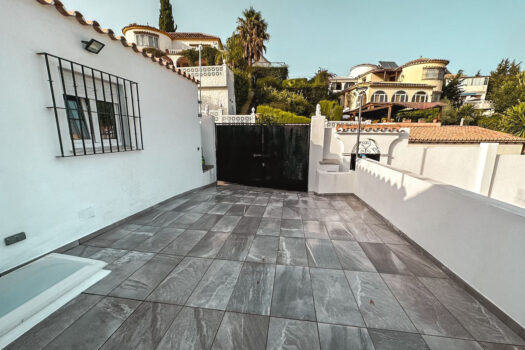 5 Bed Detached Villa for sale in Benalmadena, Costa del Sol