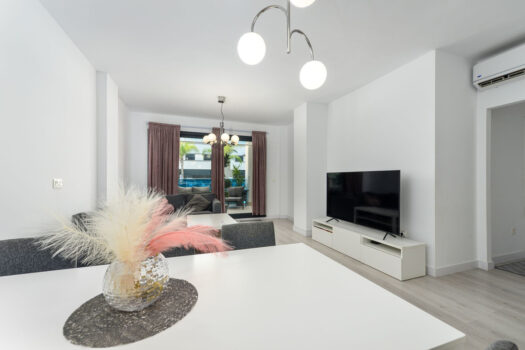 Apartmán v přízemí – 3 ložnice – Las Lagunas