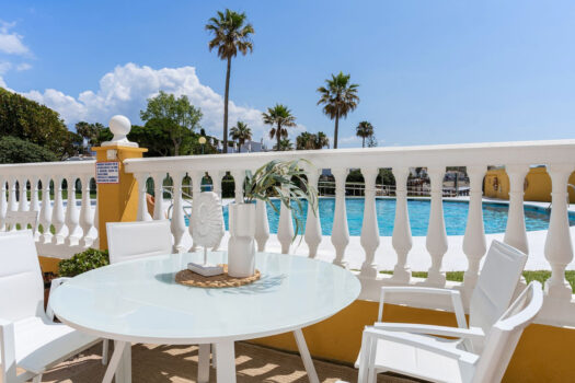 2 Bed Ground Floor Apartment for sale in Calahonda, Costa del Sol