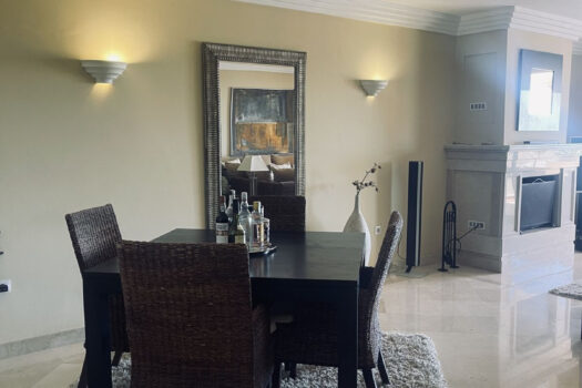 2 Bed Ground Floor Apartment for sale in Nueva Andalucia, Costa del Sol