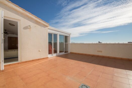 3 bedroom Apartment for sale in Playa Flamenca
