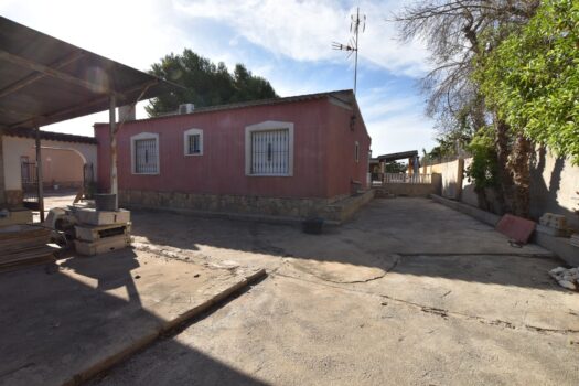 3 bedroom Villa for sale in Benejuzar