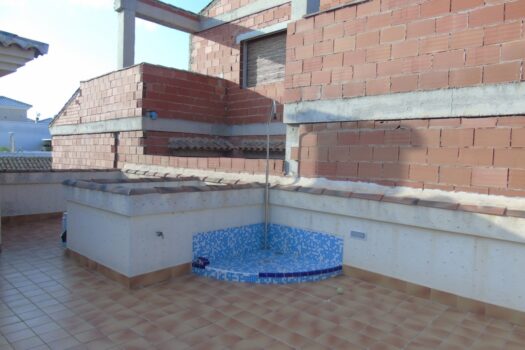 3 bedroom Townhouse for sale in Heredades