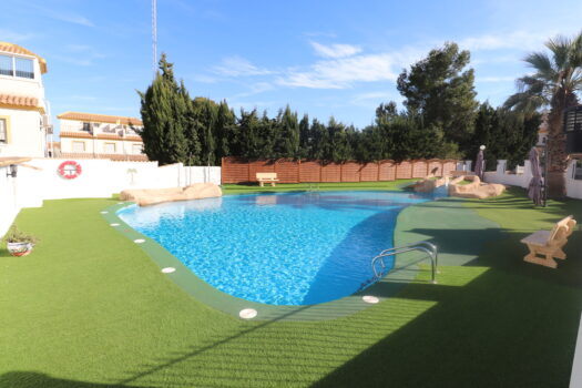 2 bedroom Townhouse for sale in Algorfa