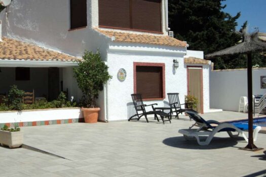 9 bedroom Villa for sale in Cabo Roig