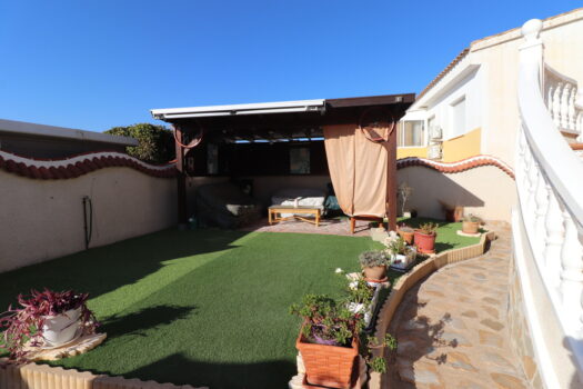 2 bedroom Villa for sale in Benijofar