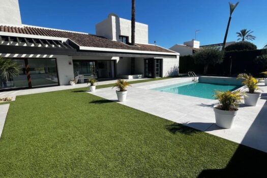 4 bedroom Villa for sale in Sucina