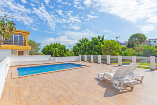 3 bedroom Villa for sale in Los Balcones