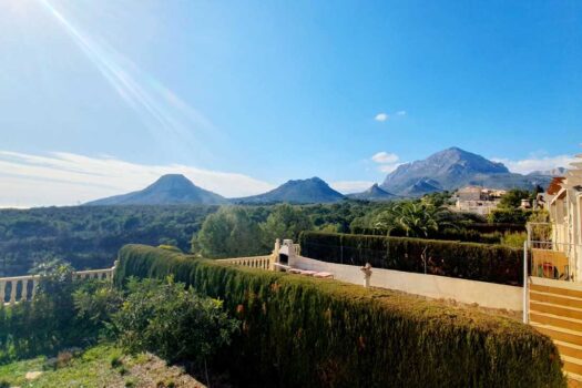 3 bedroom Villa for sale in La Nucia