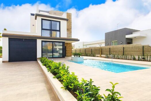 4 bedroom Villa for sale in Dehesa De Campoamor