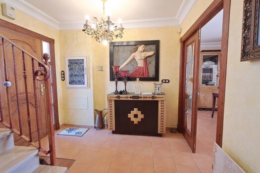5 bedroom Villa for sale in Torrevieja