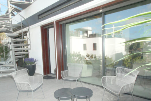 4 Bed Detached Villa for sale in The Golden Mile, Costa del Sol