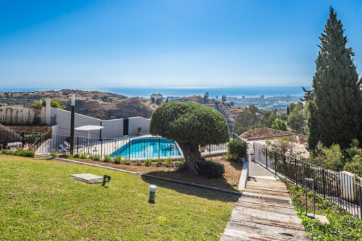 7 Bed Detached Villa for sale in Mijas, Costa del Sol