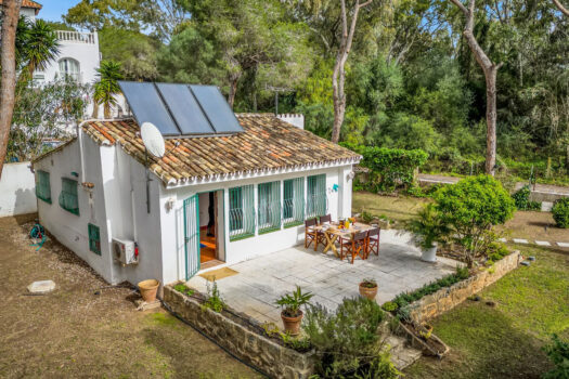 1 Bed Detached Villa for sale in Elviria, Costa del Sol