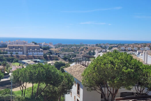 2 Bed Ground Floor Apartment for sale in Riviera del Sol, Costa del Sol