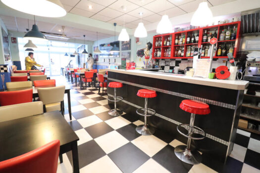 Commercial for sale in Benimar