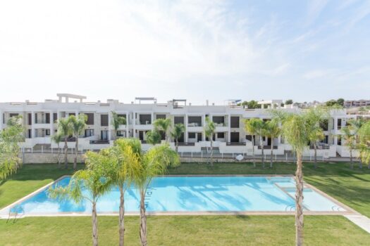 2 bedroom Villa for sale in Torrevieja