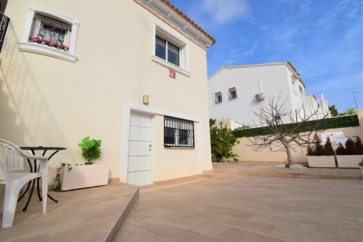 5 bedroom Villa for sale in Orihuela Costa