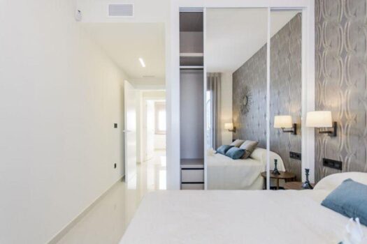 2 bedroom Villa for sale in Torrevieja