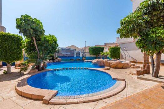 2 bedroom Apartment for sale in Dehesa De Campoamor