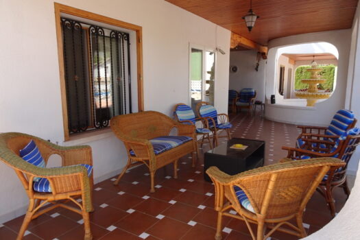 8 bedroom Villa for sale in Castalla