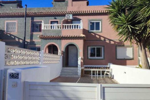 2 bedroom Townhouse for sale in Balsicas