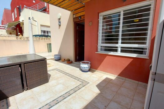 3 bedroom Villa for sale in Villamartin