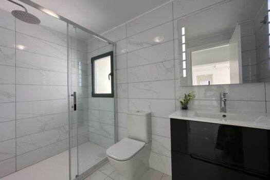 5 bedroom Villa for sale in Torrevieja