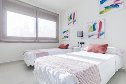 2 bedroom Villa for sale in Torrevieja