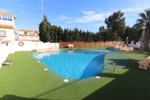 2 bedroom Townhouse for sale in Algorfa