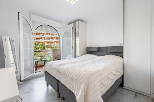 Dvoulůžkový byt v Nueva Andalucia, Costa del Sol