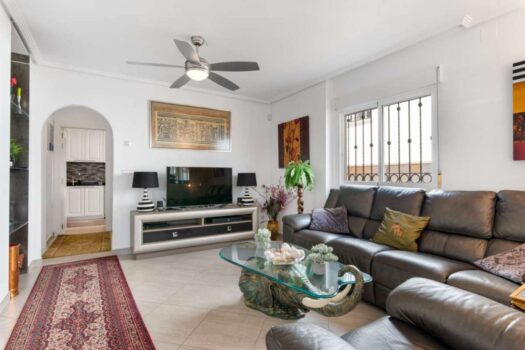 4 bedroom Villa for sale in Punta Prima