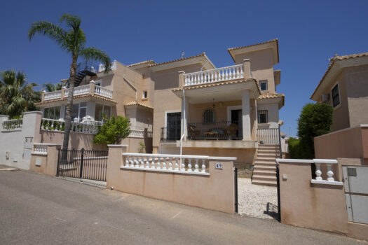 4 bedroom Villa for sale in Orihuela Costa