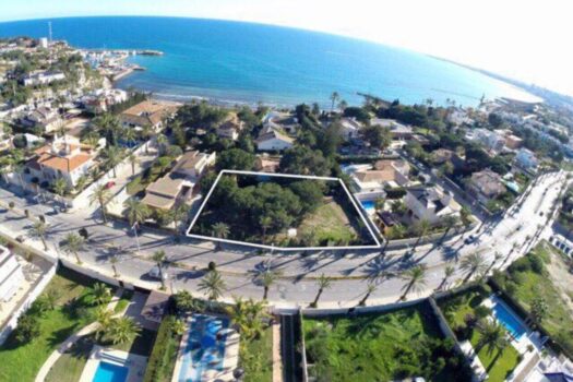 Plot for sale in Cabo Roig